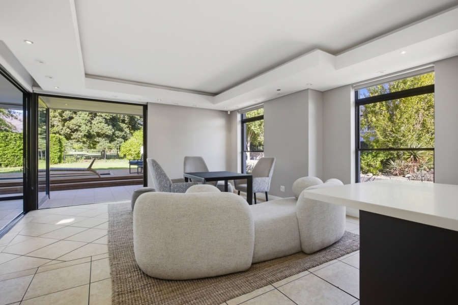 4 Bedroom Property for Sale in Pearl Valley at Val de Vie Western Cape